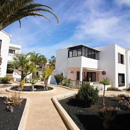 Casa Barbara En Playa Bastian Apartment Costa Teguise Exterior photo